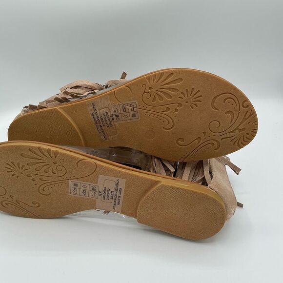 Lily Flip Flop Sandals with Suede Fringes and a Metal Chain Size 7 1/2 NEW - Picture 4 of 6